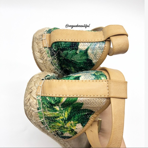 Seychelles Leaf Print Ankle Strap Espadrilles - Picture 7 of 8